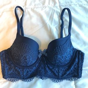 Victoria’s Secret Demi-Bustier